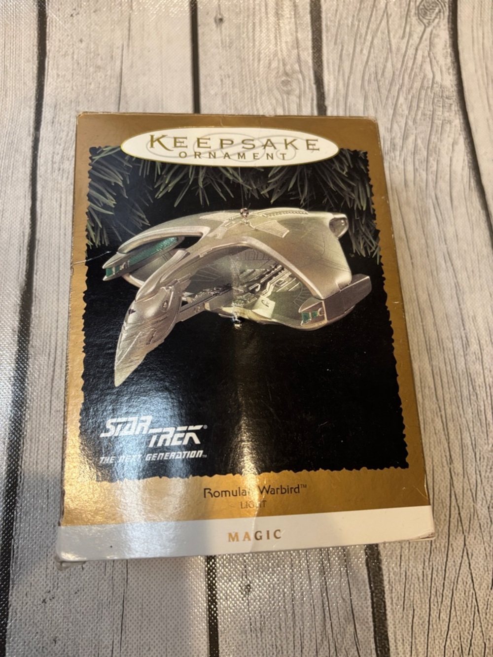 Hallmark Keepsake Ornament Star Trek Romulan Warbird - Green 1995 vintage